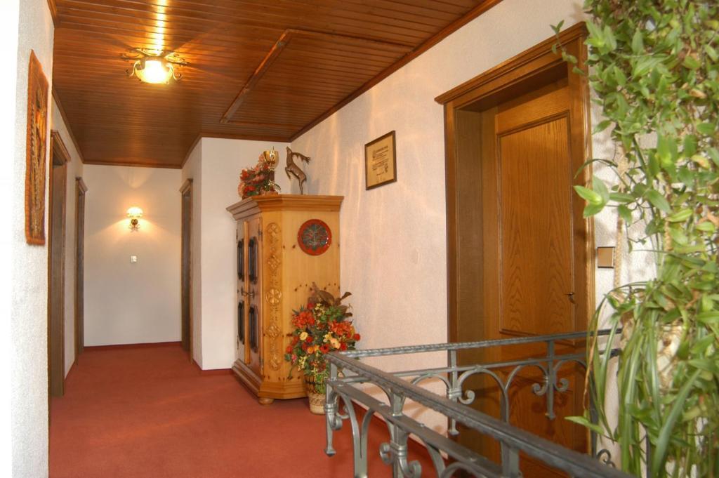Gastehaus Trattner Hotel Mauterndorf  Bagian luar foto